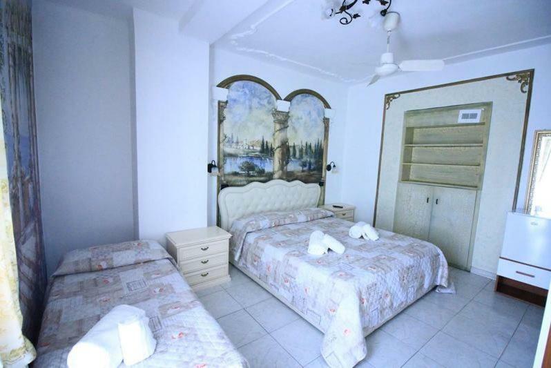 L' Isola Della Fanciulla Hotel Салве Екстериор снимка