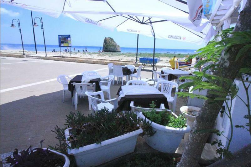 L' Isola Della Fanciulla Hotel Салве Екстериор снимка