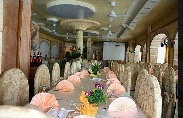 L' Isola Della Fanciulla Hotel Салве Екстериор снимка